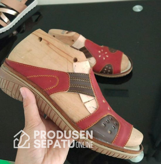 Model sendal favorit wanita