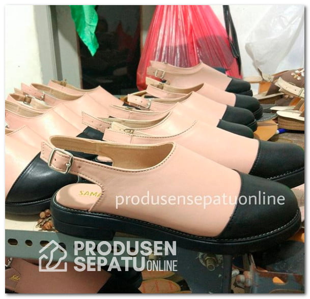Proses Finishing Sepatu Seragam PDH Wanita