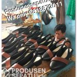 Proses Pembuatan Sepatu Kerja Wanita