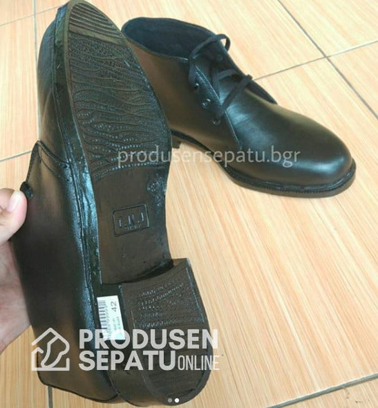 Sepatu Seragam PDH SMK Depok