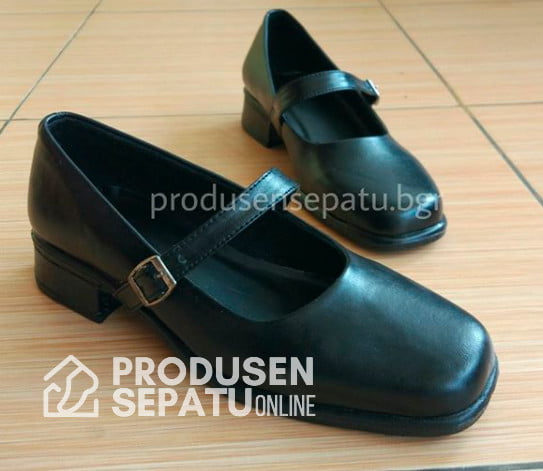 Sepatu Seragam PDH SMK Siswi