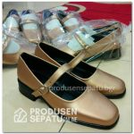 Sepatu Seragam PDL Wanita Warna Gold
