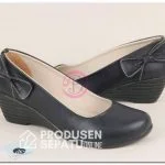 Sepatu Wedges Wanita Custom