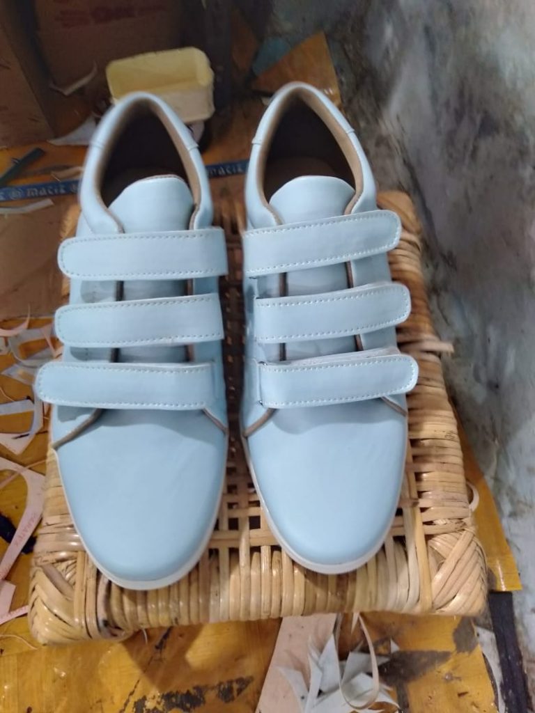 Sepatu Custom Desain Sendiri